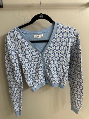 Hollister Light Blue and White Floral V-Neck Cardigan